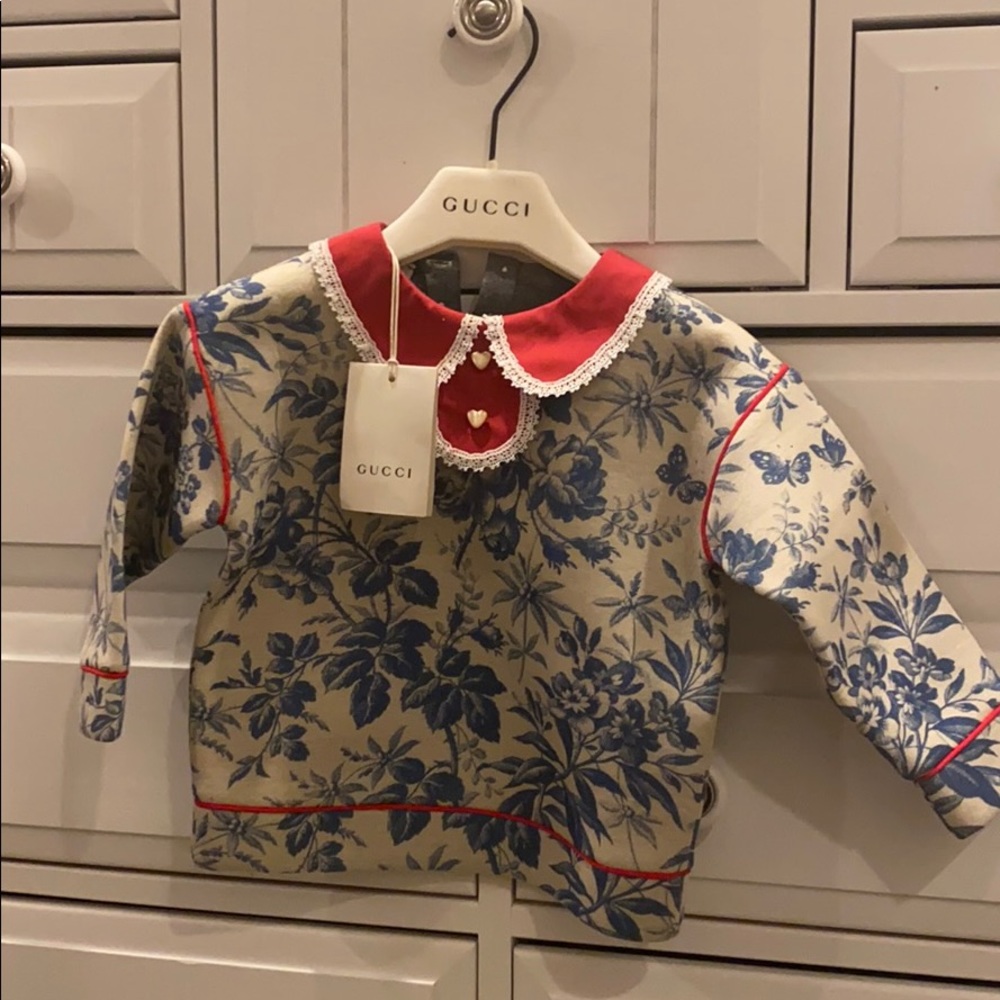 Gucci sweater NWT 12-18